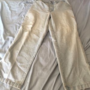 Wide leg jeans